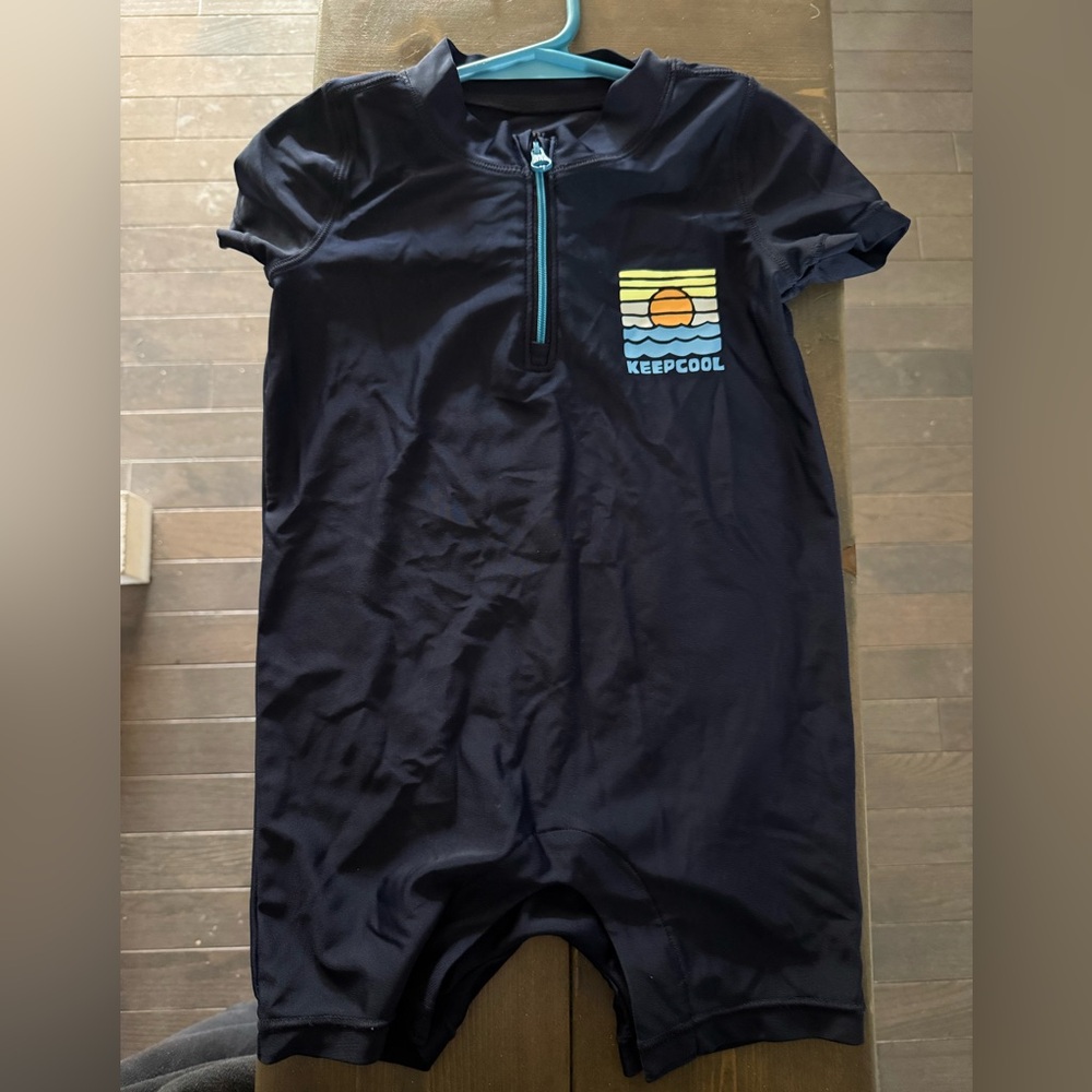 GAP Navy rashguard with swim cover and hat